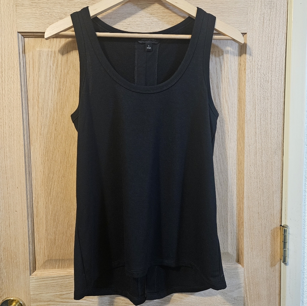 Small Banana Republic Women's Black Tank Top